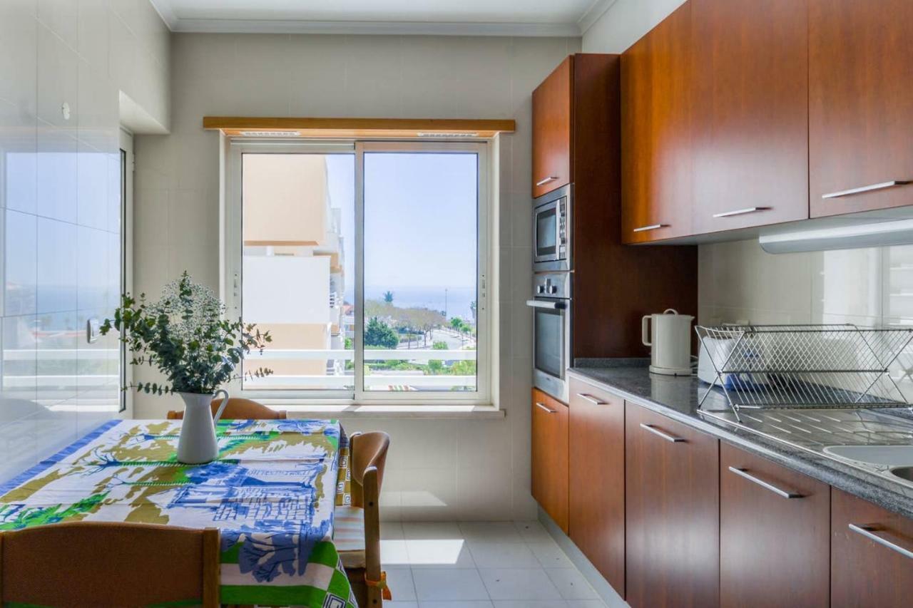 Fantastic Seaside Family Apartment With Pool Parede Dış mekan fotoğraf