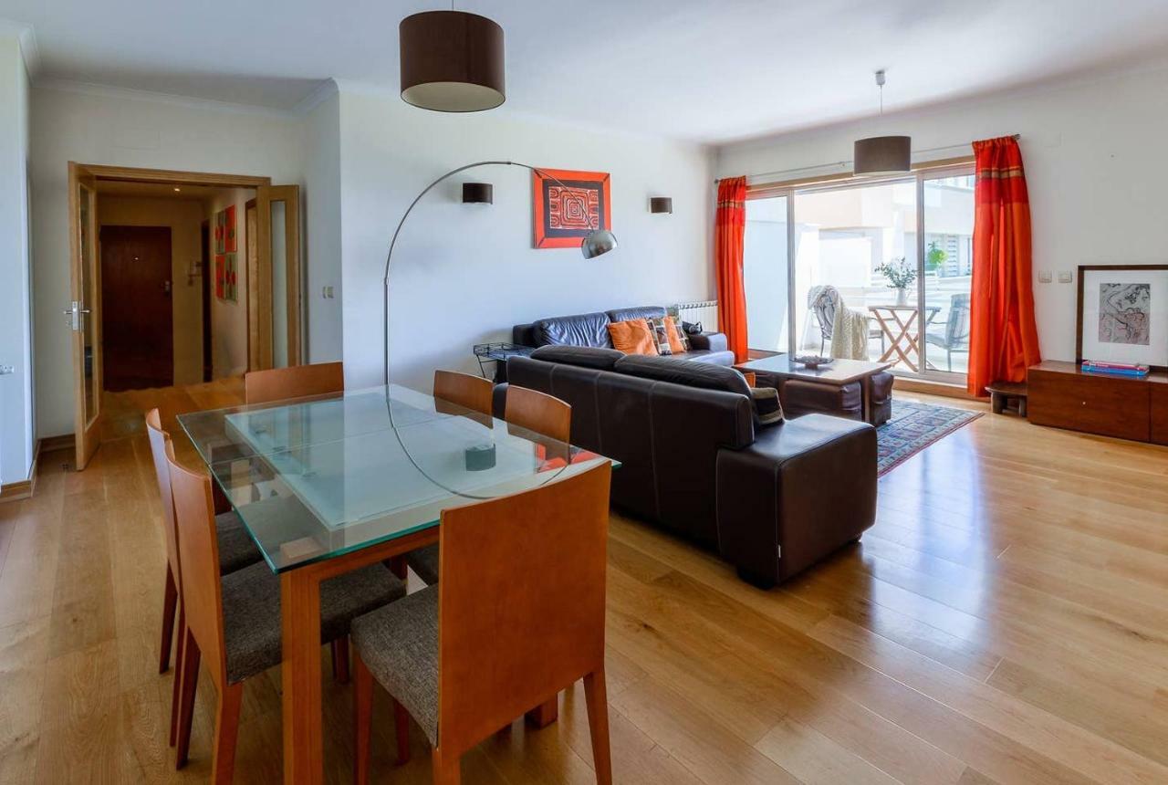 Fantastic Seaside Family Apartment With Pool Parede Dış mekan fotoğraf