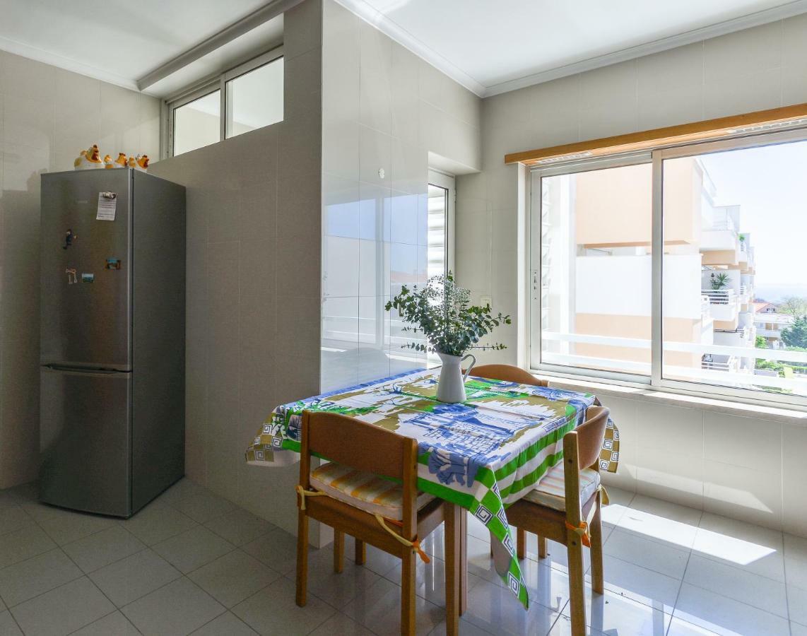 Fantastic Seaside Family Apartment With Pool Parede Dış mekan fotoğraf